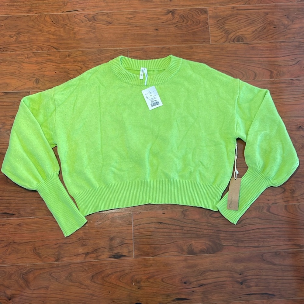 NWT Dreamers Green Knit Cropped Crewneck Sweater Top